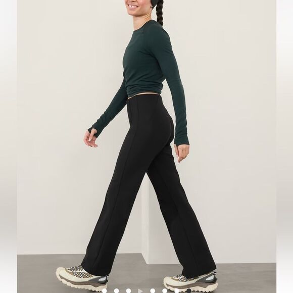 NWT New ATHLETA Glacier Bootcut Pant Black 8 - Picture 1 of 7
